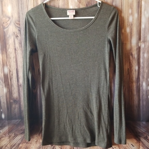 Mossimo Supply Co. Tops - Mossimo long sleeve size medium